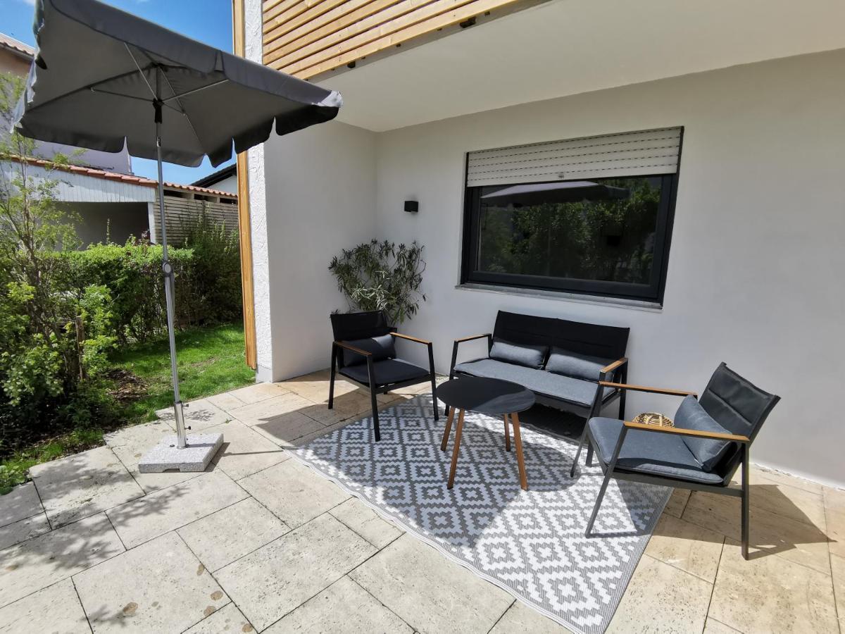 Moderne Ferienwohnungen Mit Designbad Petting エクステリア 写真