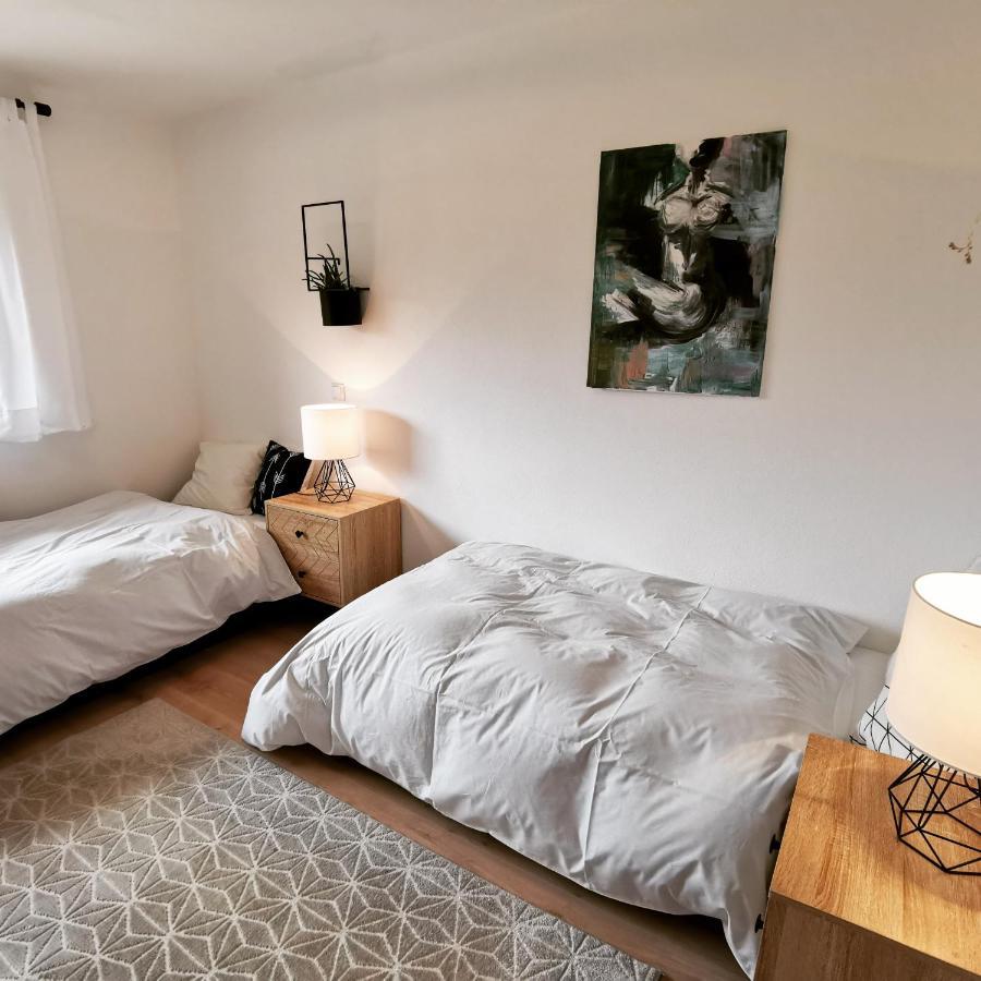 Moderne Ferienwohnungen Mit Designbad Petting エクステリア 写真