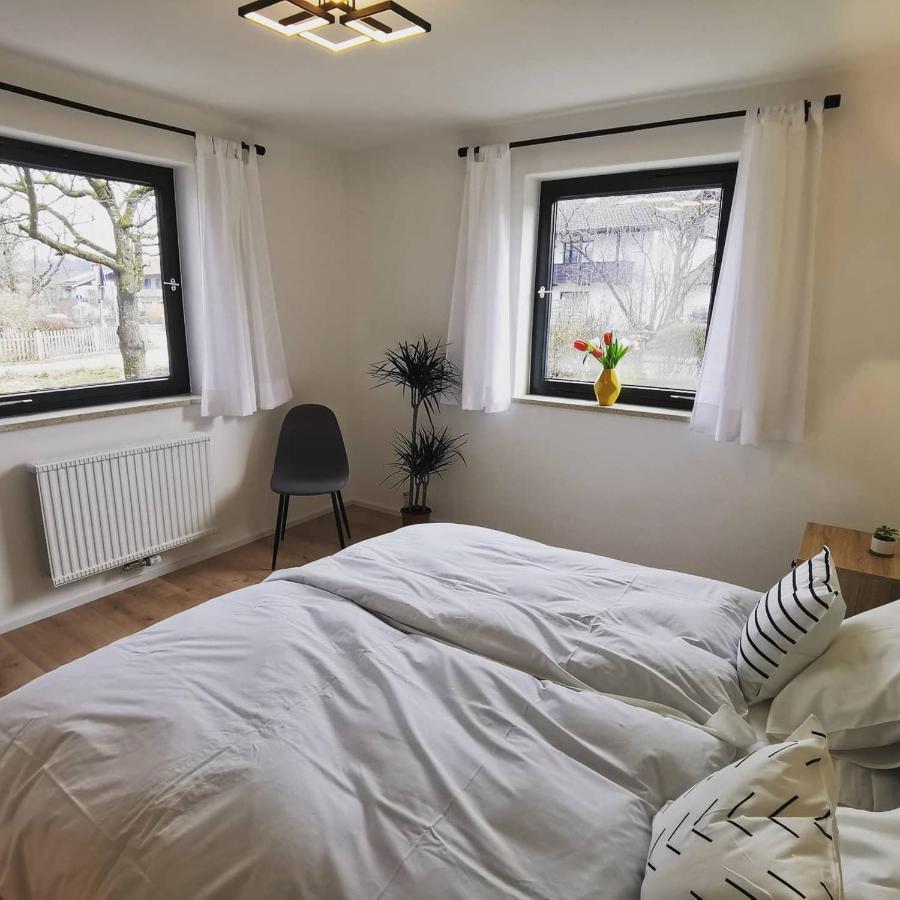 Moderne Ferienwohnungen Mit Designbad Petting エクステリア 写真