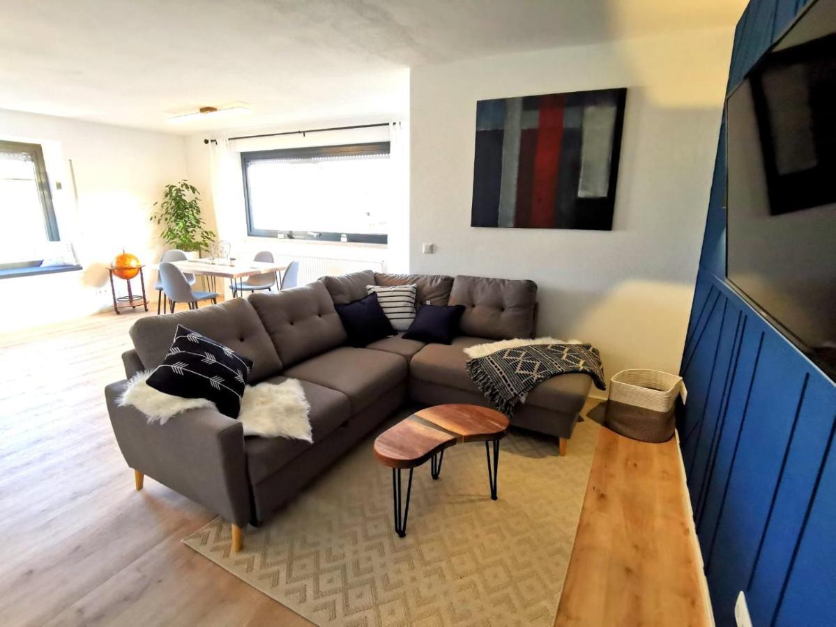 Moderne Ferienwohnungen Mit Designbad Petting エクステリア 写真